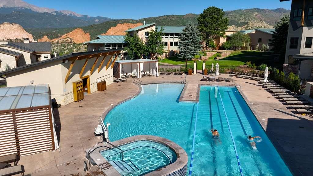 Hotel Garden Of The Gods & Club 4*