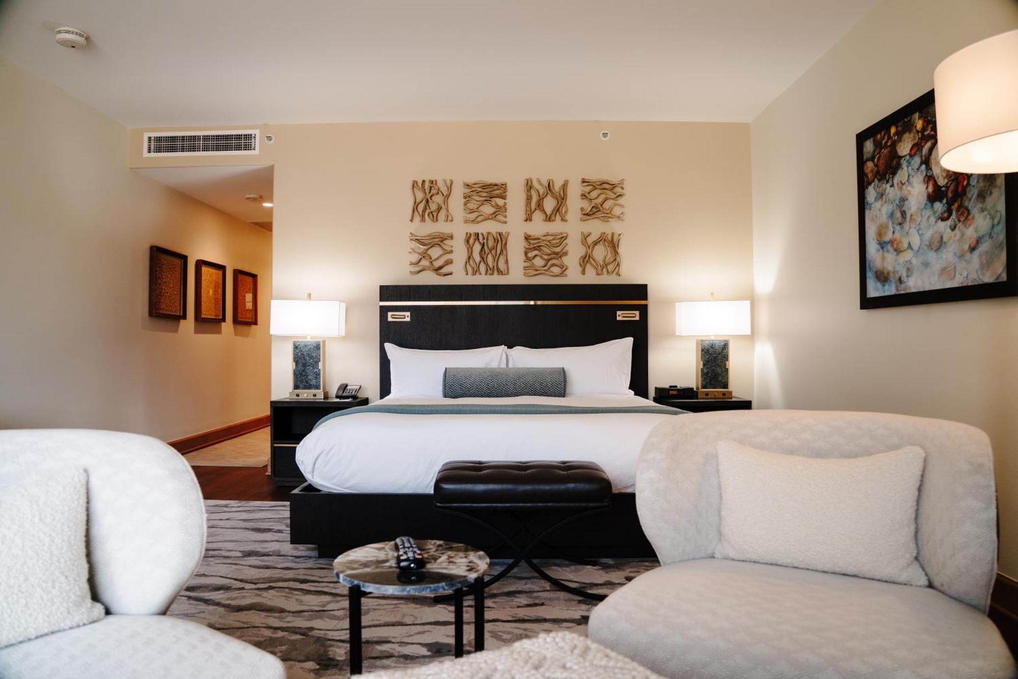 Garden Of The Gods & Club Hotel 4*