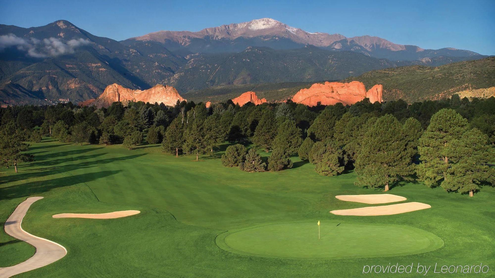Garden Of The Gods & Club Hotel