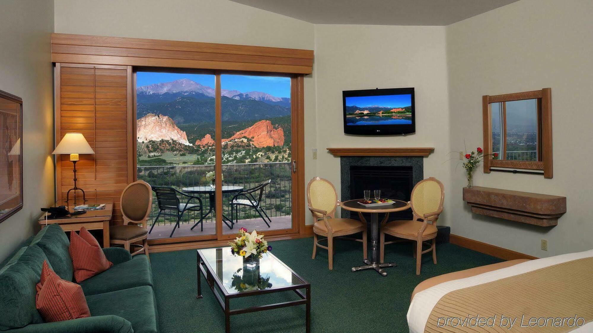 Garden Of The Gods & Club 4* Colorado Springs