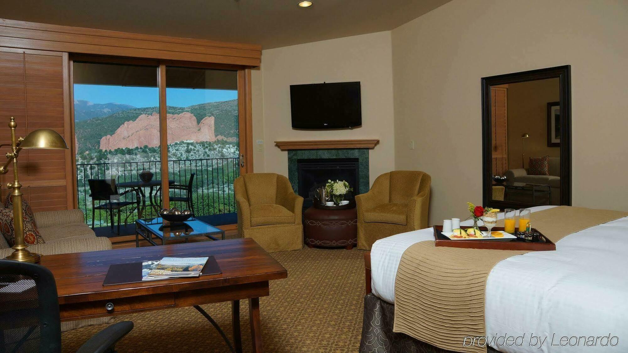 Hotel Garden Of The Gods & Club 4*